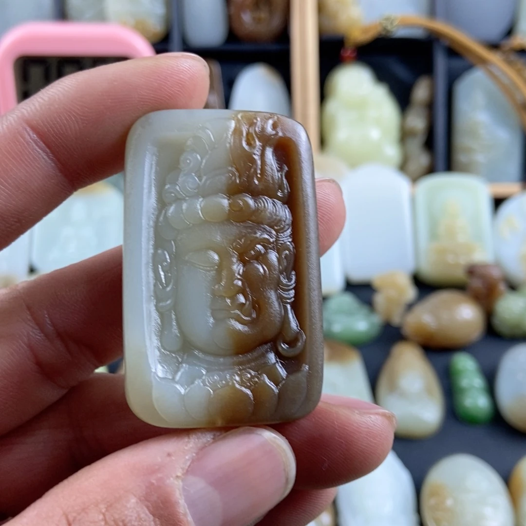 和田玉挂件未镶嵌男***脱