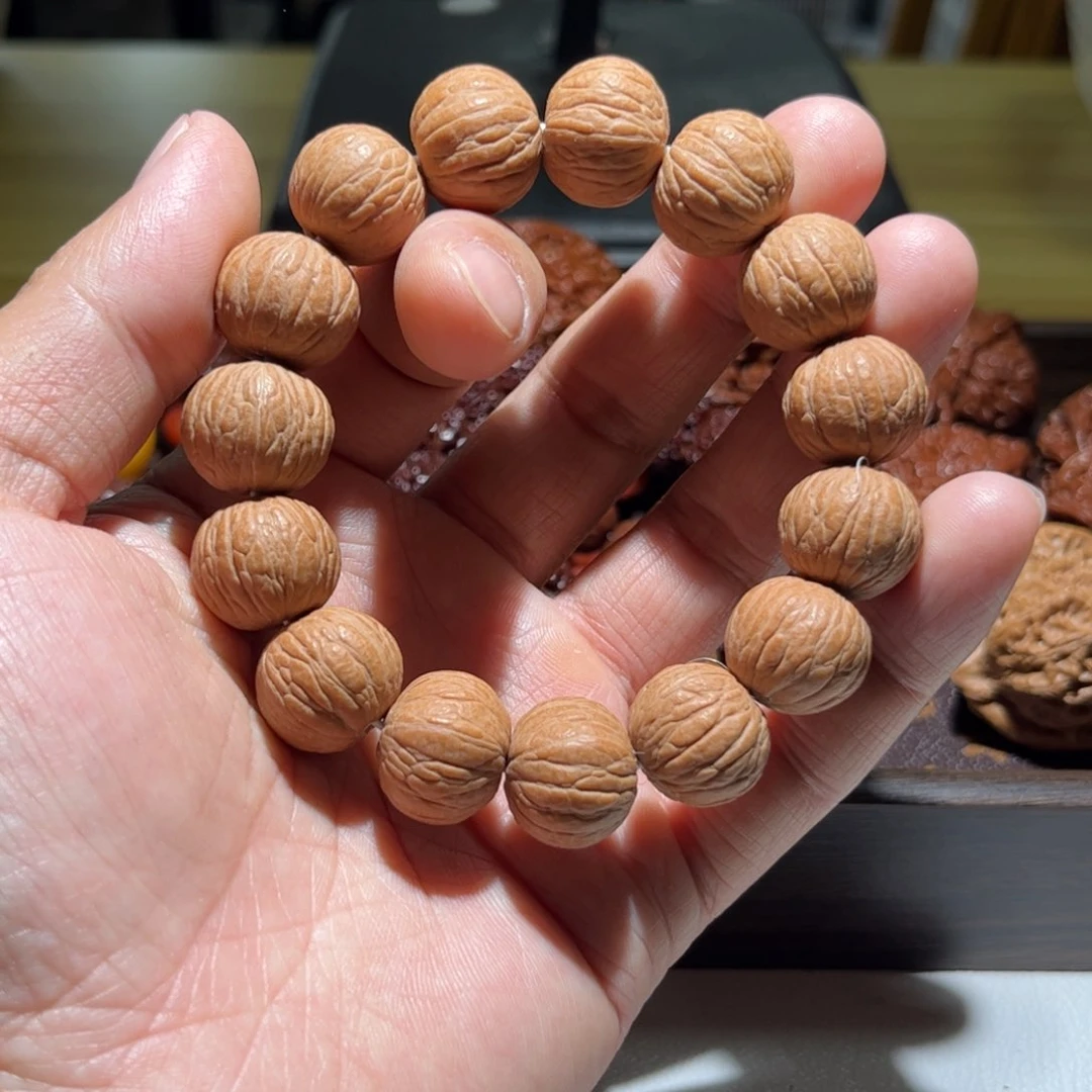 猴头核桃吊坠手串