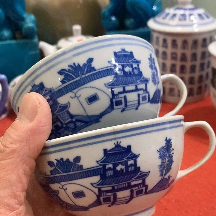 杯d****r景德镇市人民瓷厂生产的杯子