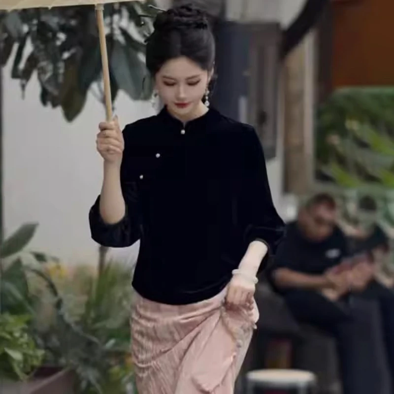 新中式国风斜襟黑色金丝绒上衣女2025秋季新款复古唐装七分袖小衫