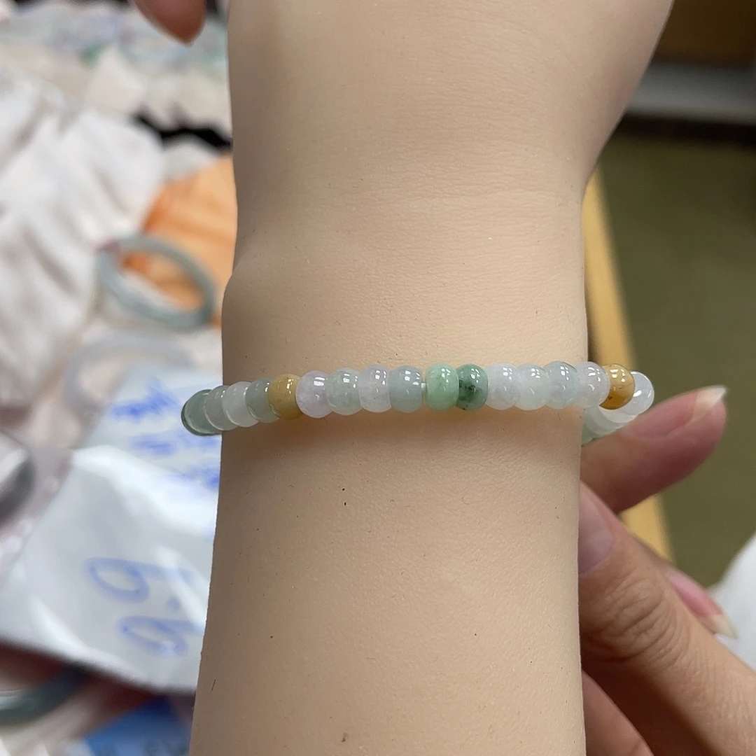 翡翠未镶嵌手链翡翠