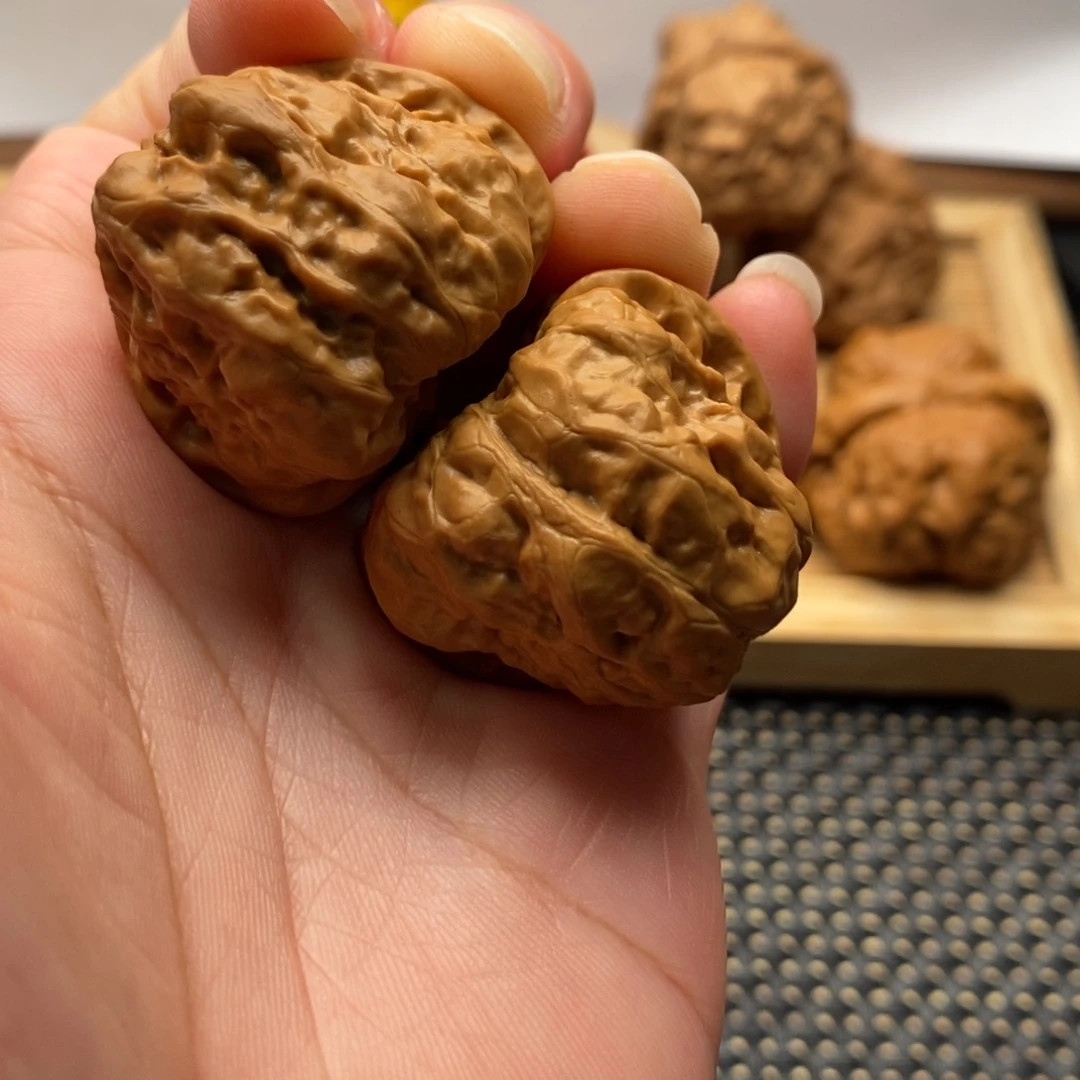 把件文玩核桃三角边34