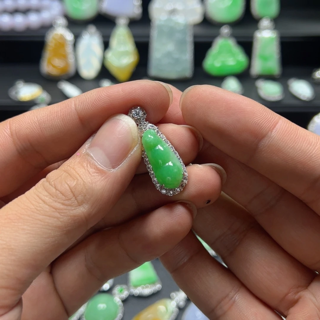 颈饰银S925镶嵌翡翠用***丽天然翡翠a货