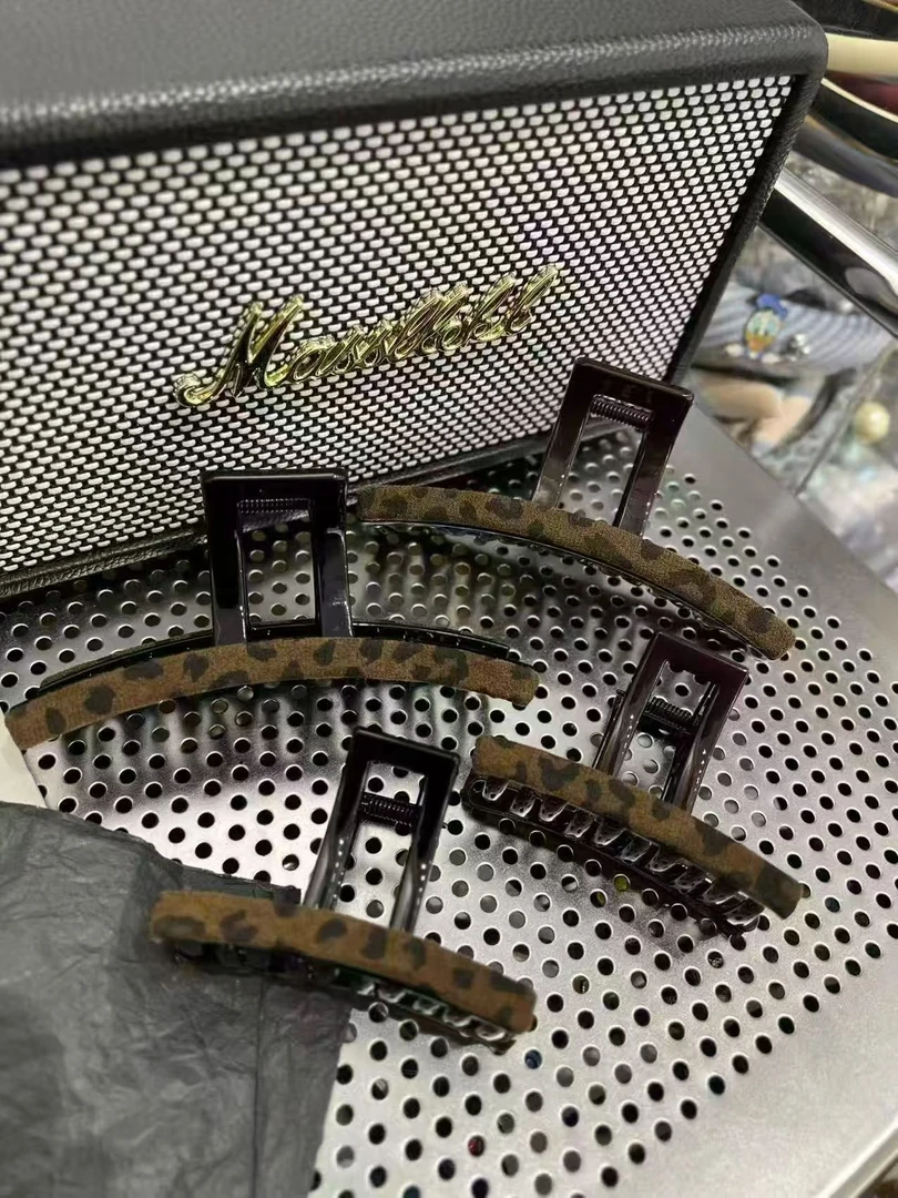 千金风简约风卡通风边夹女发夹抓夹发饰轻奢一字夹复古发卡