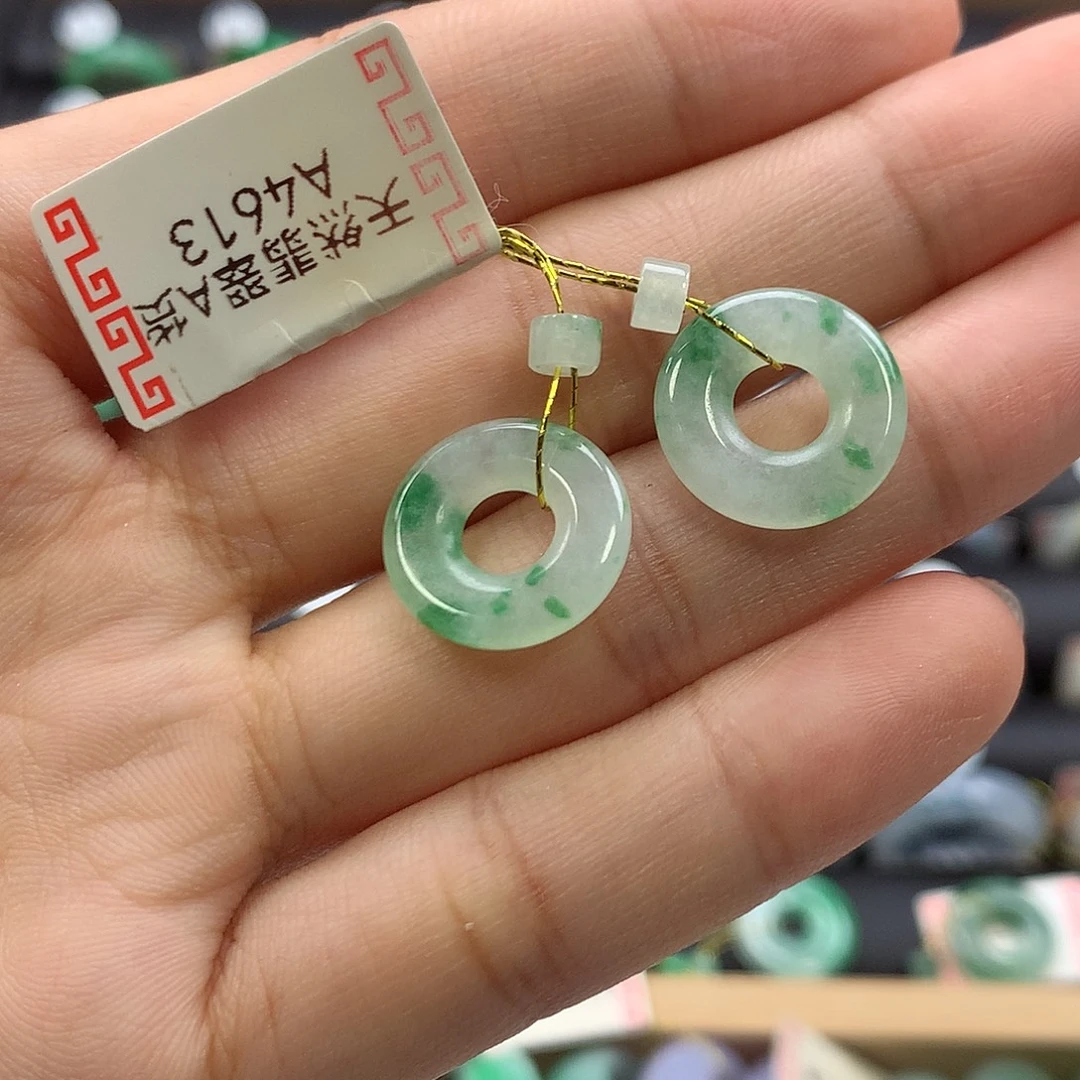 未镶嵌翡翠耳饰甜甜圈