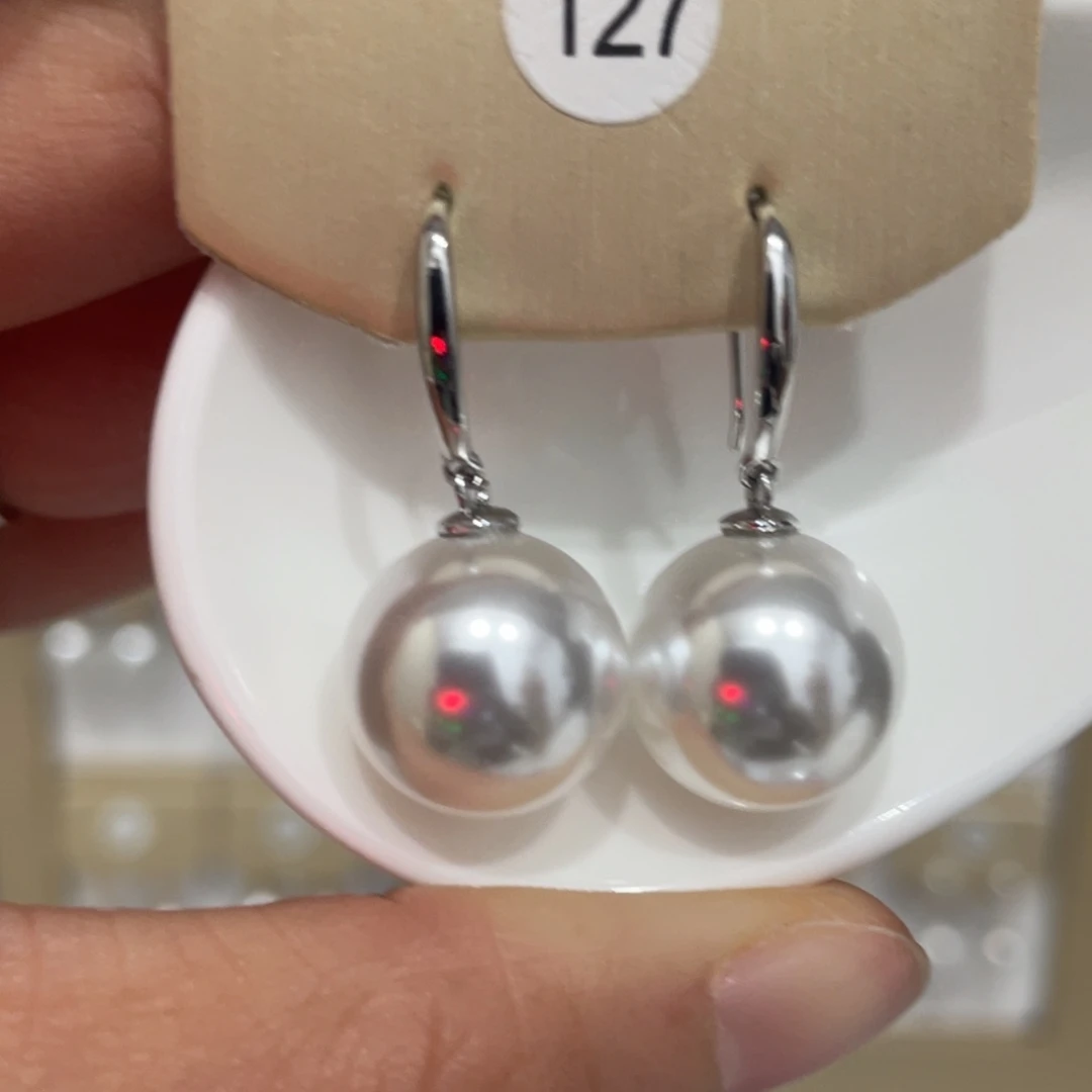 耳饰淡水珍珠未镶嵌