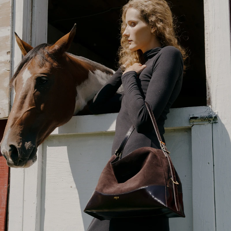 APEDE MOD 牛皮粽子包巧克力色