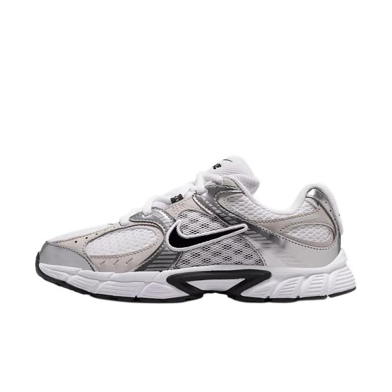 NIKE耐克女鞋NIKE V5 RNR (GS)休闲鞋HQ6411-100