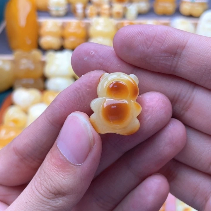 未镶嵌琥珀裸石蜜蜡