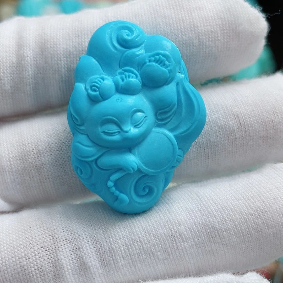 绿松石未镶嵌珠宝奇石