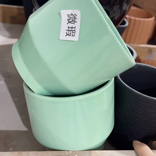 多肉绿植陶瓷花盆9.9包邮，有孔