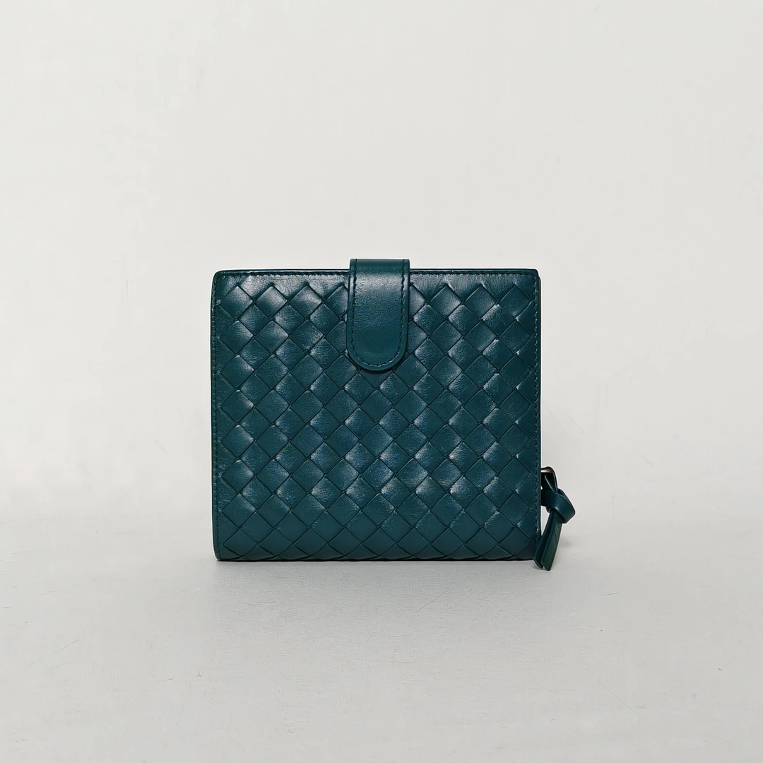 95新 BOTTEGA VENETA/葆蝶家 【黑黑】 绿色 皮革C 短款 钱包
