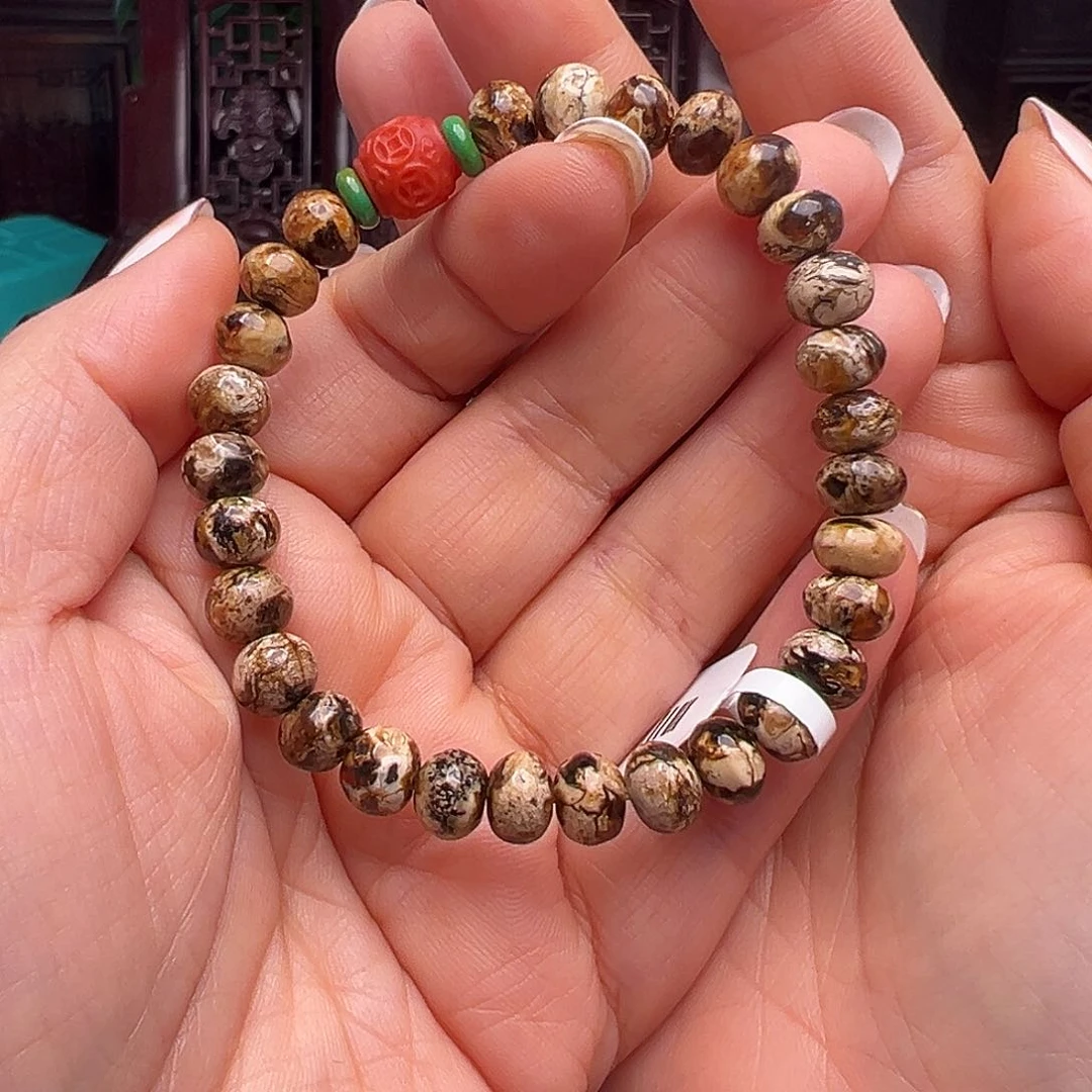 琥珀裸石未镶嵌小*鲨抚顺琥珀20384-2。8m m