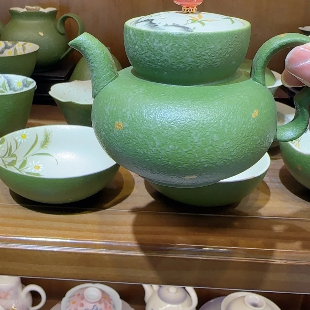 青花壶具工艺精美实用精巧细腻