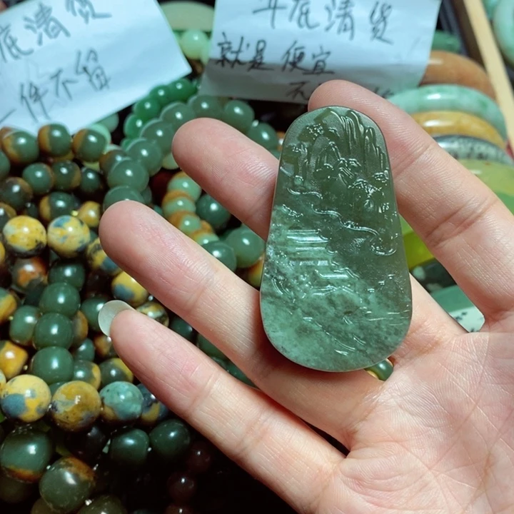 岫岩河磨玉（透闪石质玉）手镯未镶嵌