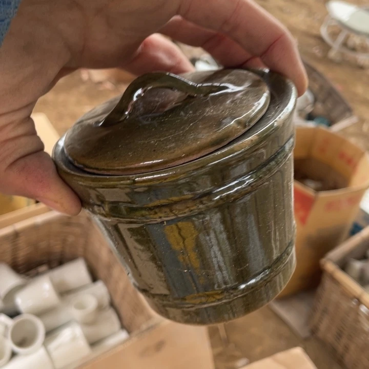 摆件陶瓷盘子碗都便宜