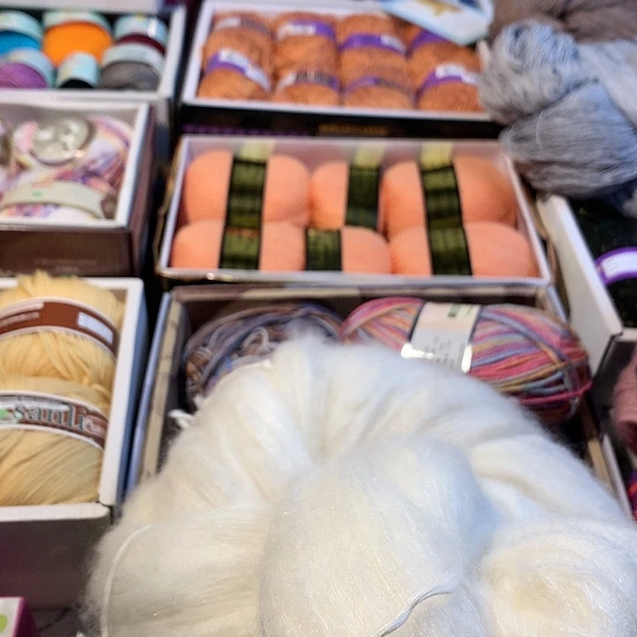 无纺布马海毛白色半斤