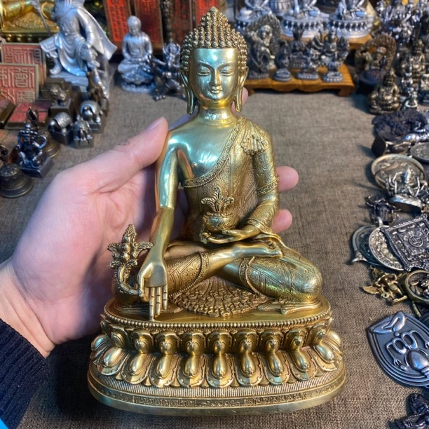 纯铜精工药师佛坐像摆件