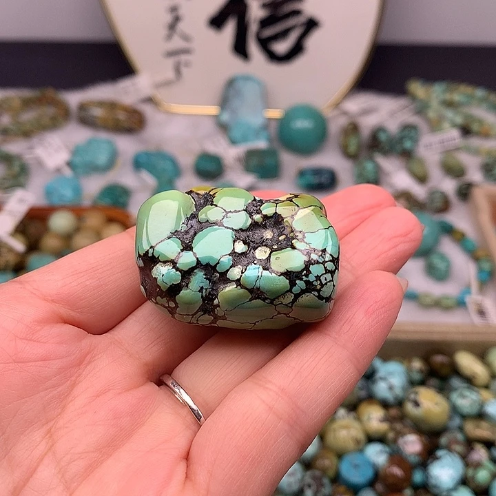 绿松石未镶嵌扣子