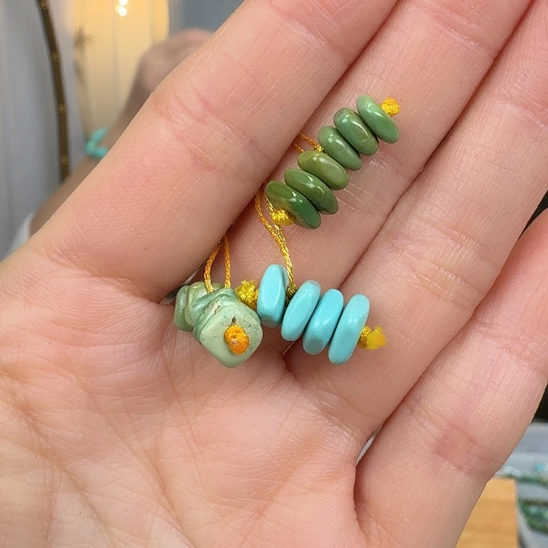 绿松石未镶嵌挂件