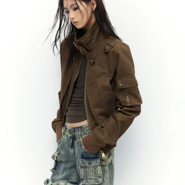 Low pixel 低像素 卡其色立领工装夹克覆古肩章长袖收腰短款外套