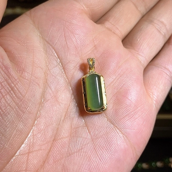 【闪购商品】吊坠(不含链)银S925镶嵌和田玉（碧玉）