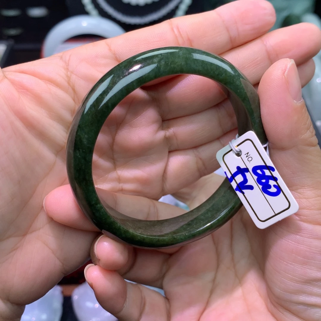 定制翡翠未镶嵌手镯54