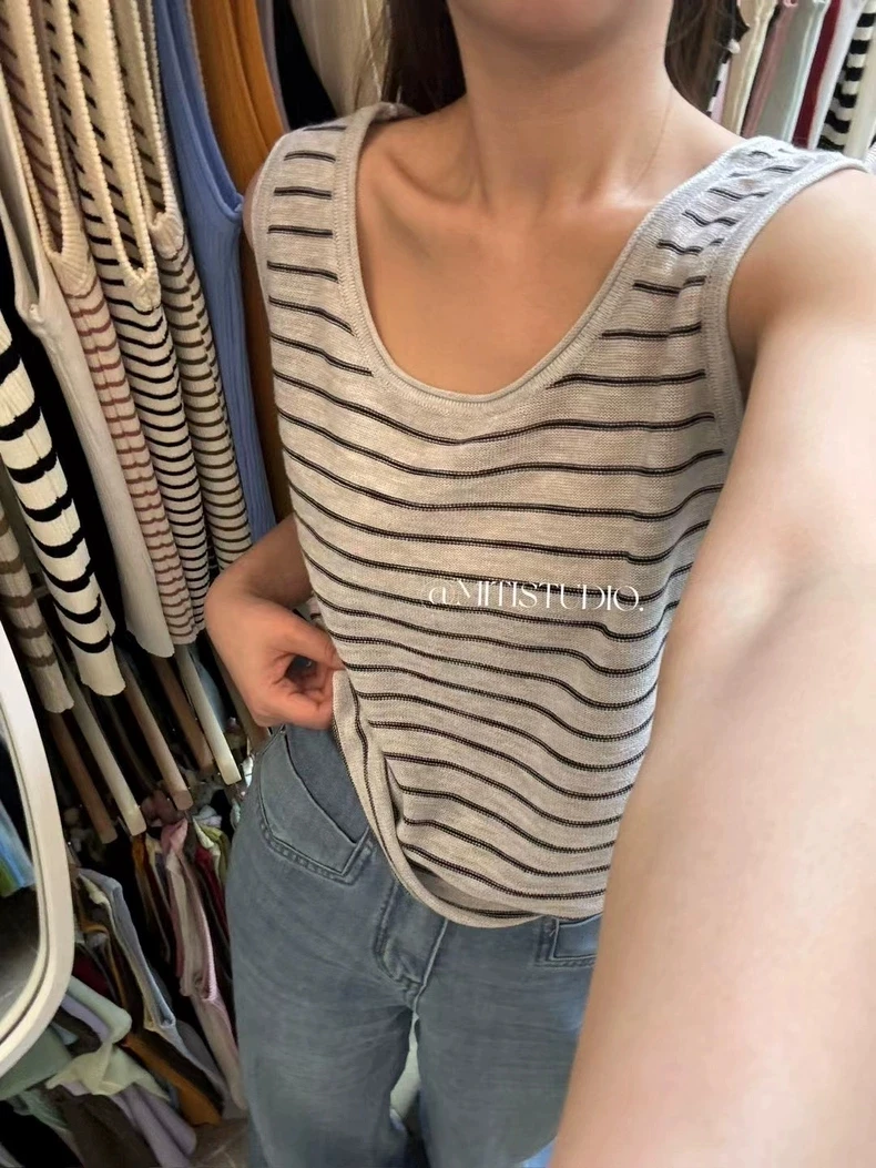 【丽鑫】薄款圆领针织背心