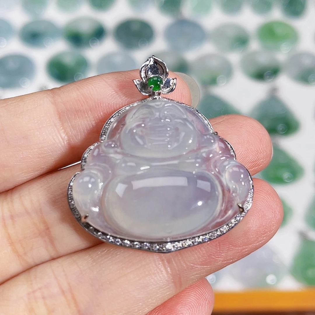 颈饰18K金镶嵌翡翠吊坠