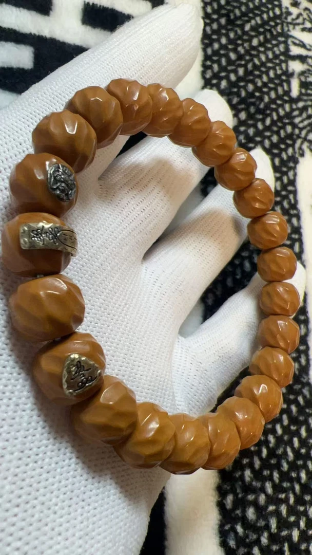 猴头四标闪电黑金无相核桃手串