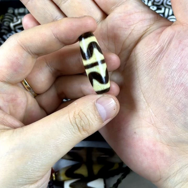 玛瑙/玉髓颈饰合金宁**远