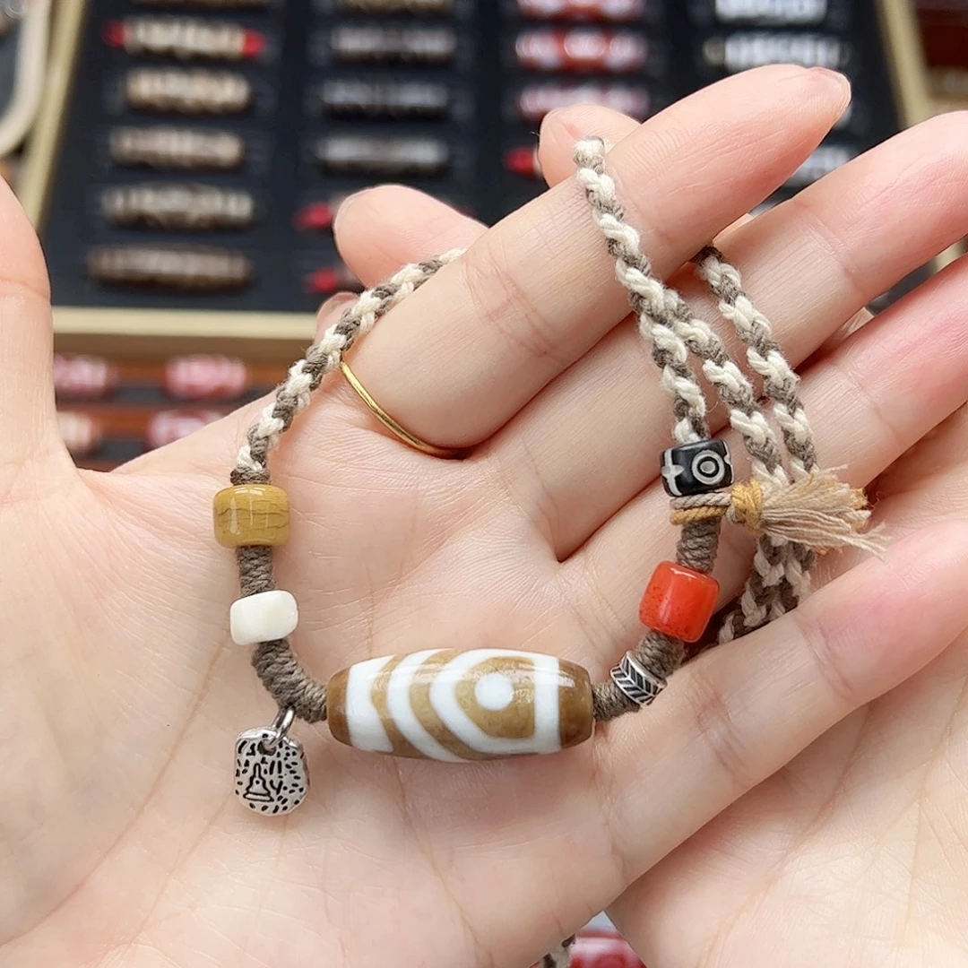 玛瑙/玉髓合金颈饰