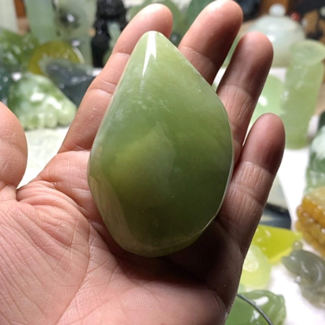【闪购商品】蛇纹石玉未镶嵌颈饰