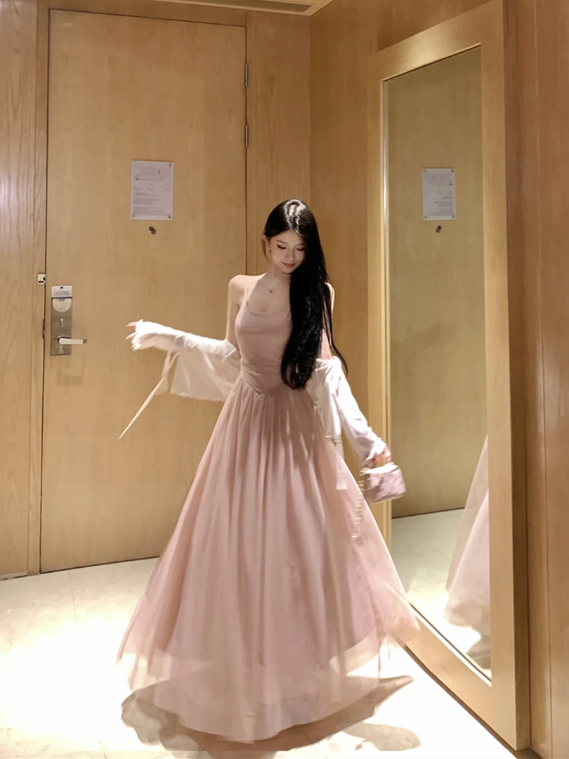 性感温柔风气质防晒开衫上衣2025新款收腰显瘦修身网纱吊带连衣裙