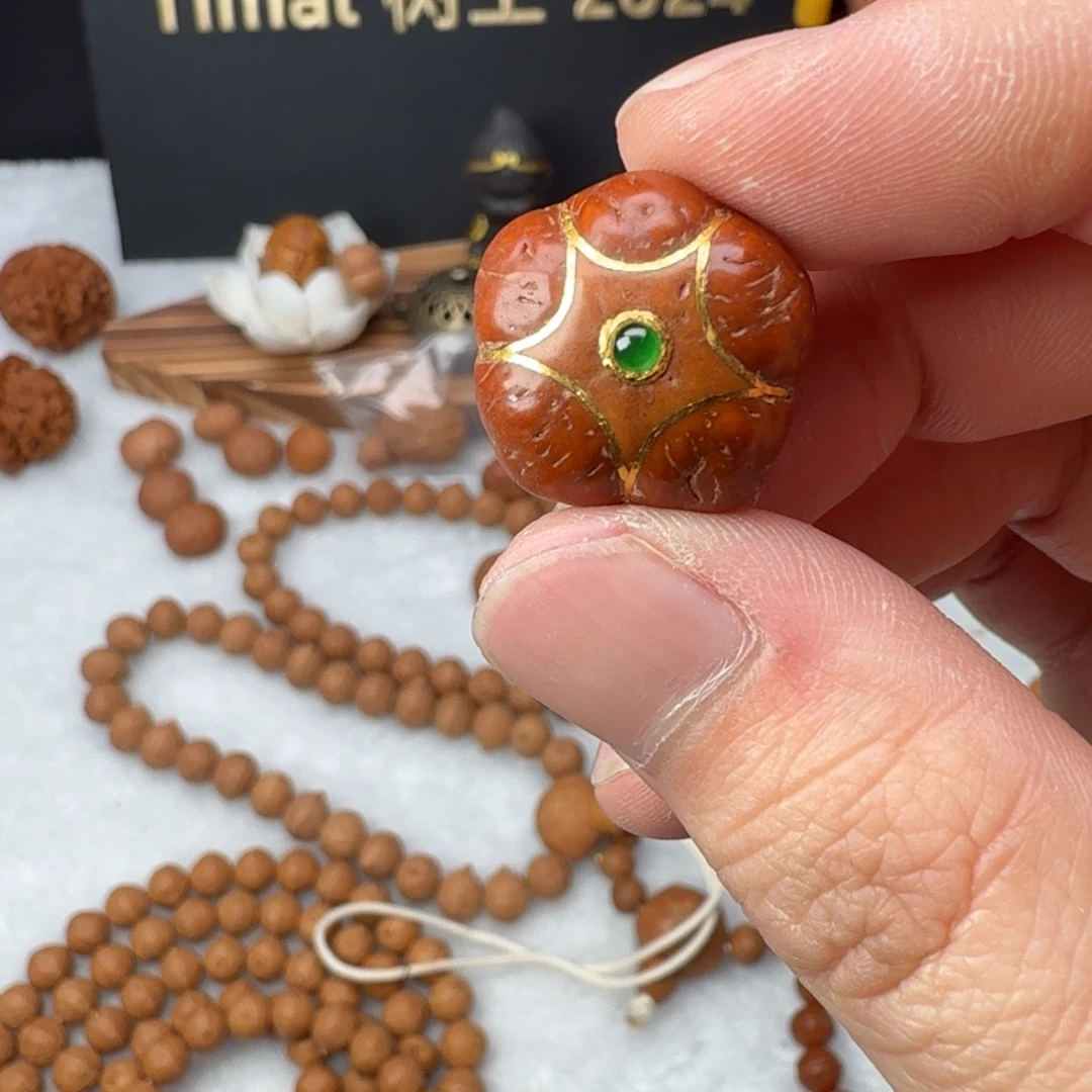 凤眼菩提吊坠镶嵌五星