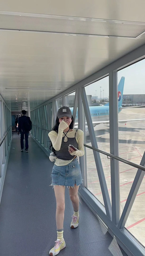 LIN-泡菜定制【氧气柠檬】自留私服奶黄色上衣➕吊带➕牛仔裙裤