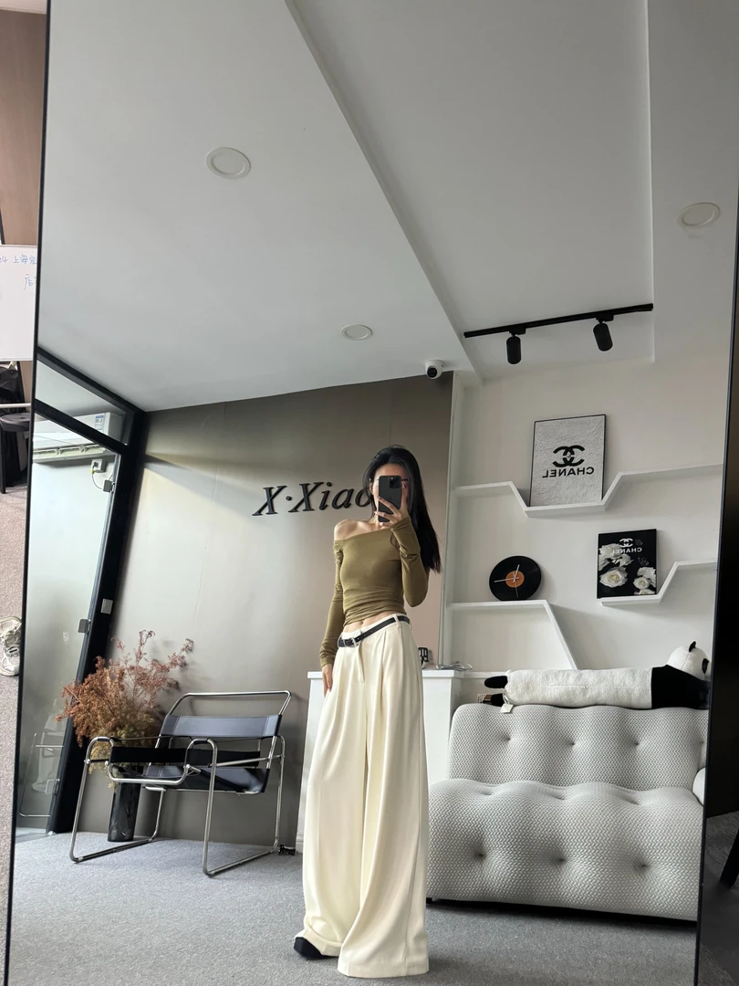 法式时尚春季新款褶皱直筒设计卡扣腰带搭配气质西装女裤【8911】