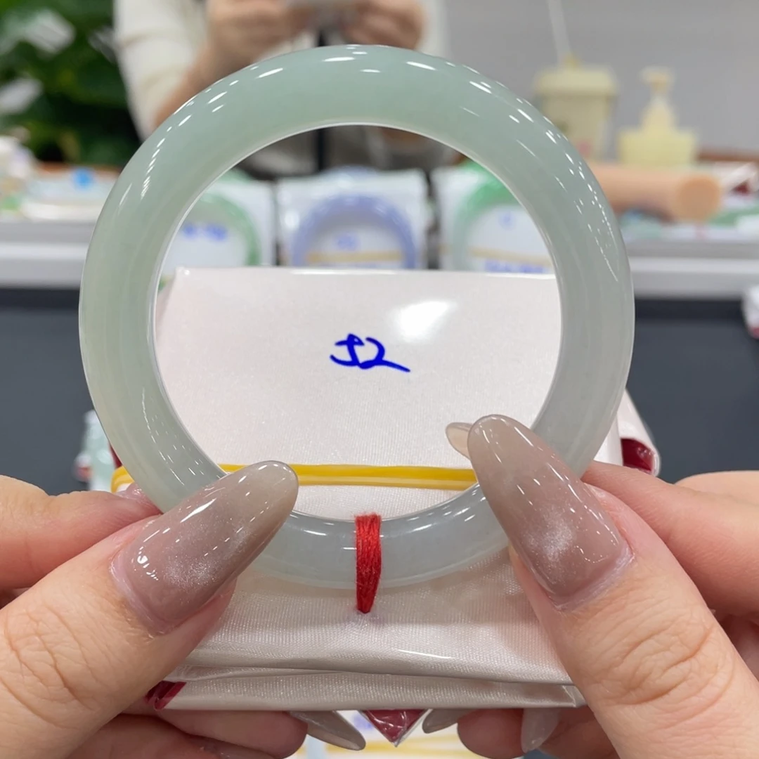 未镶嵌手镯翡翠缅甸天然翡翠手镯