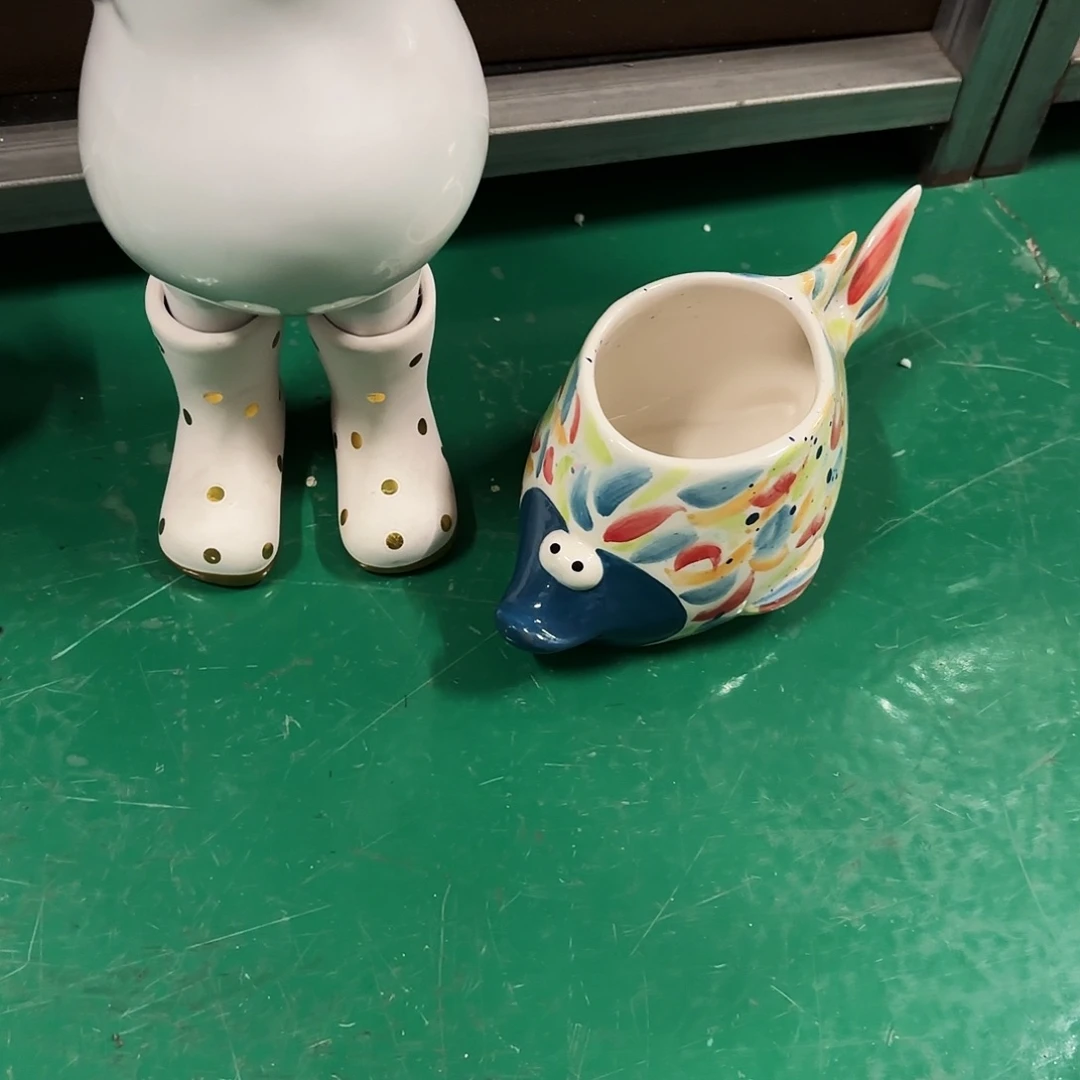 钱****?陶瓷艺术作品欣赏