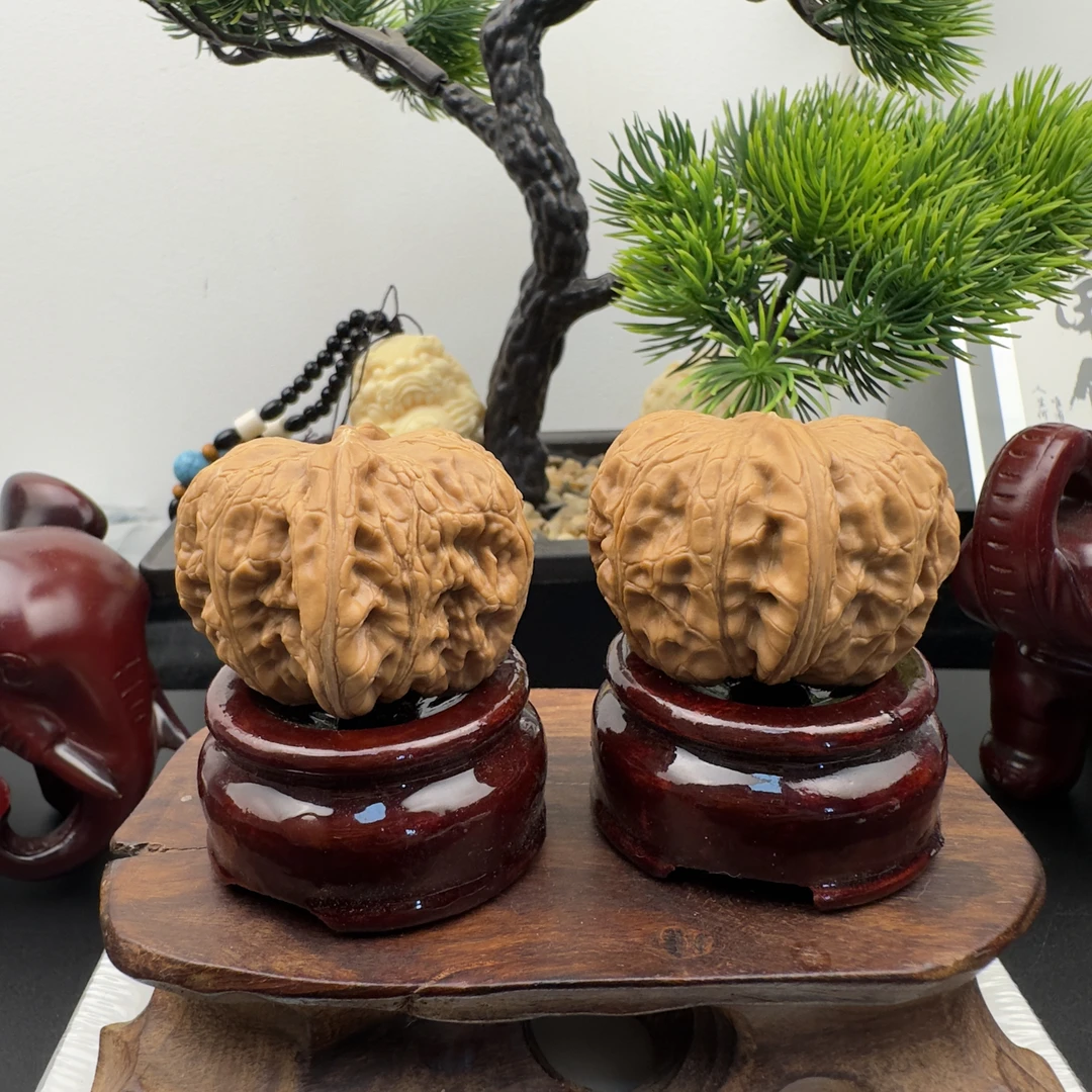 白茬元宝核桃（练手对）微瑕疵——344