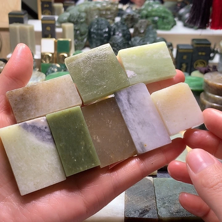 和田玉未镶嵌珠宝半成品