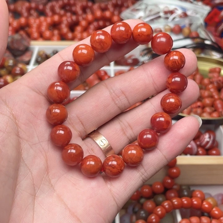 南红玛瑙未镶嵌手链