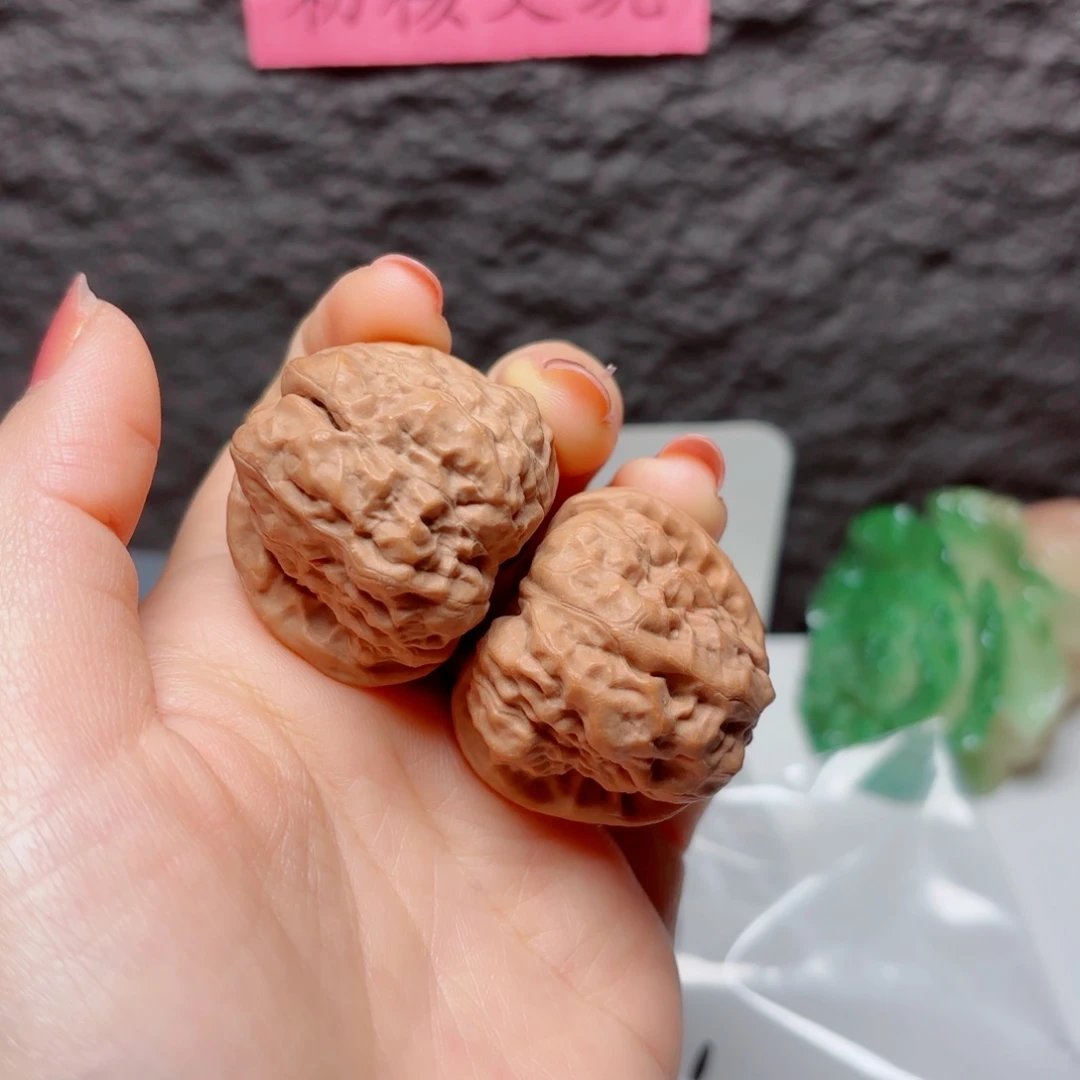文玩核桃把件蛤蟆头