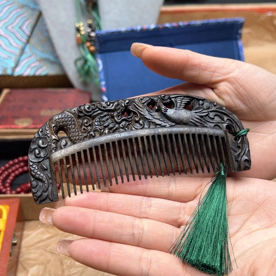 大叶紫檀（黑酸枝木类）