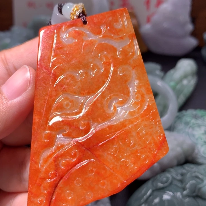 翡翠未镶嵌颈饰保真天然A货翡翠