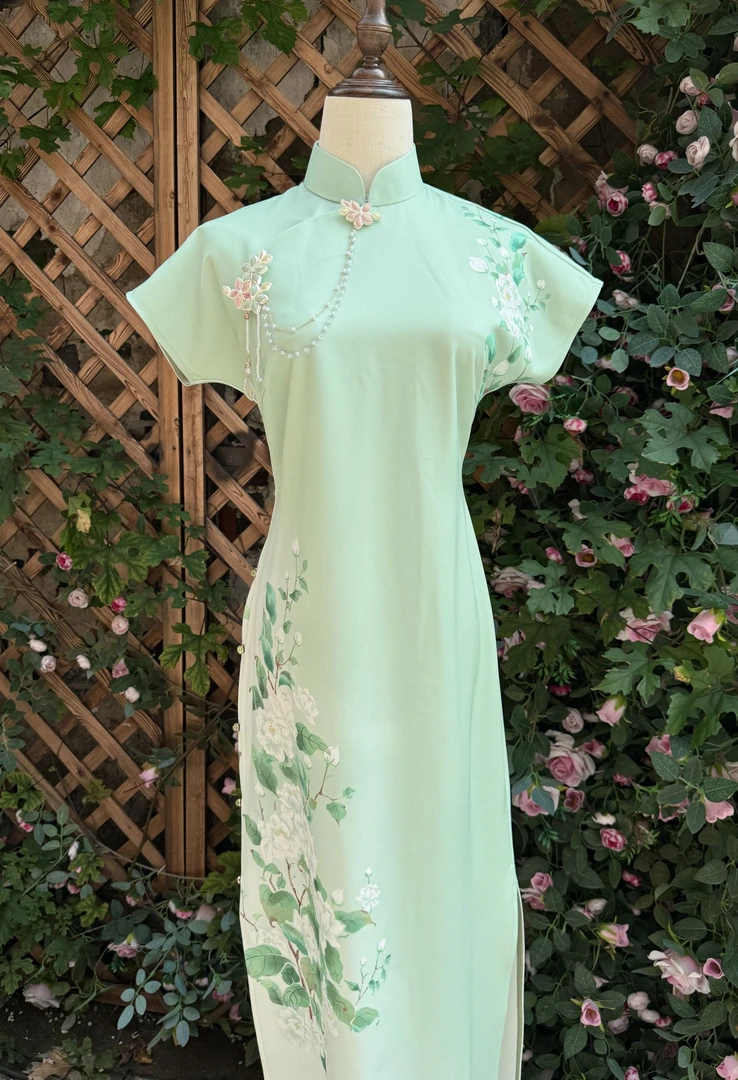 锦笙 |春树下125cm新中式改良古法全开单层定位花手工款花扣旗袍