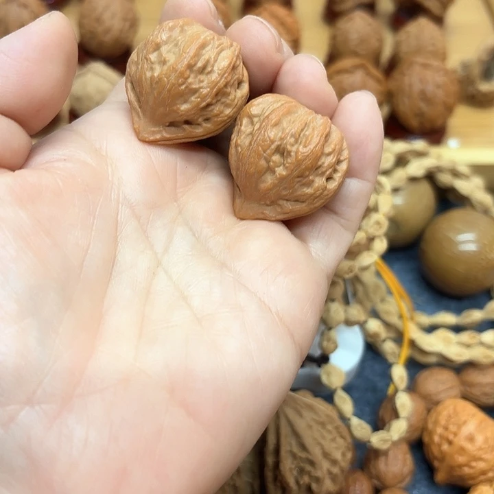 文玩核桃吊坠安**素云朵126