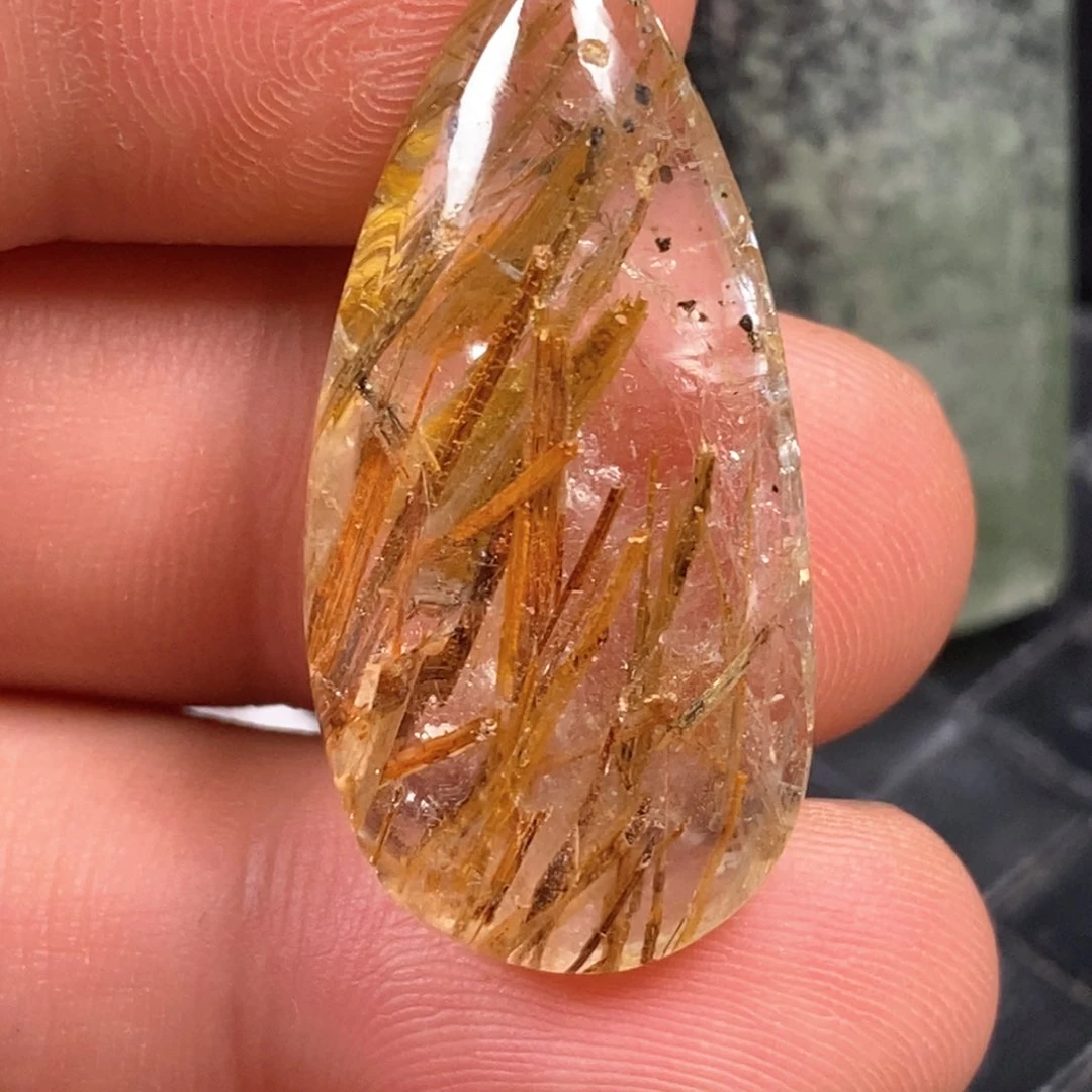 未镶嵌颈饰水晶水晶