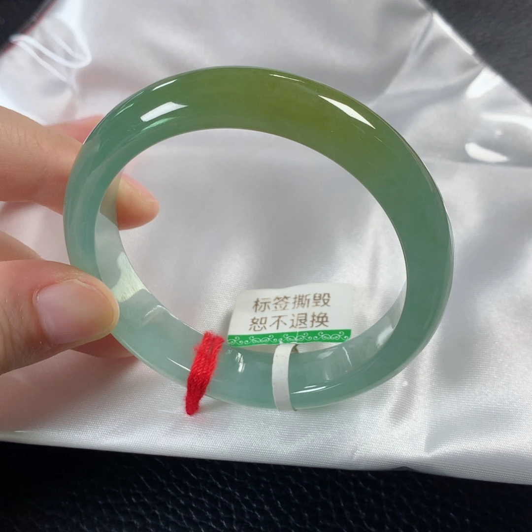 翡翠手镯未镶嵌缅甸天然翡翠手镯53圈口