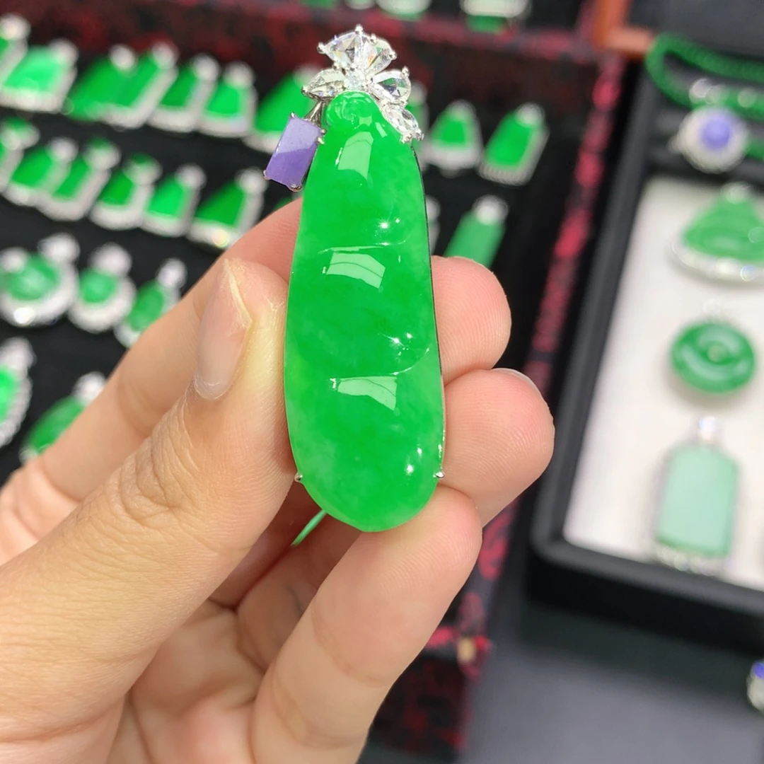 翡翠18K金镶嵌吊坠(不含链)
